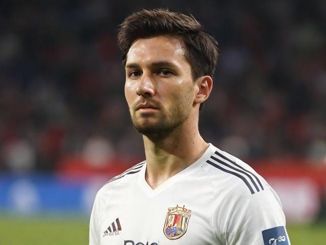 意大利大胜瑞士，贝拉尔迪表现抢眼，意大利队贝拉尔迪