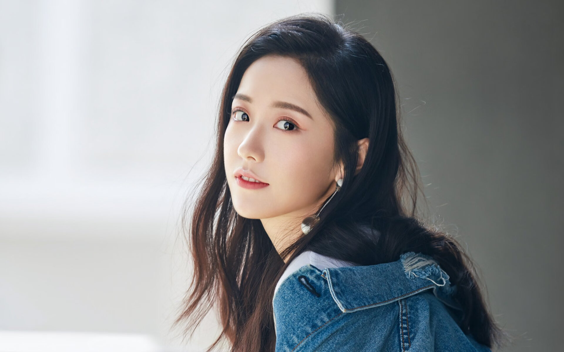 皮特·斯图斯:作为防线核心,牢牢把控比赛节奏,皮斯特耶